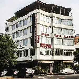 Hotel Arpit Palace